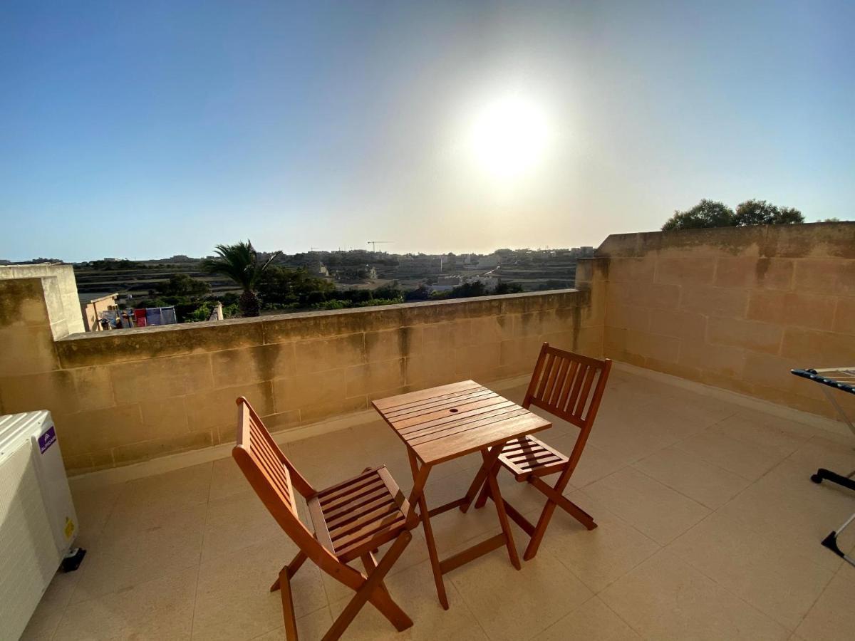 Villa Sunset Farmhouse à Għarb Extérieur photo